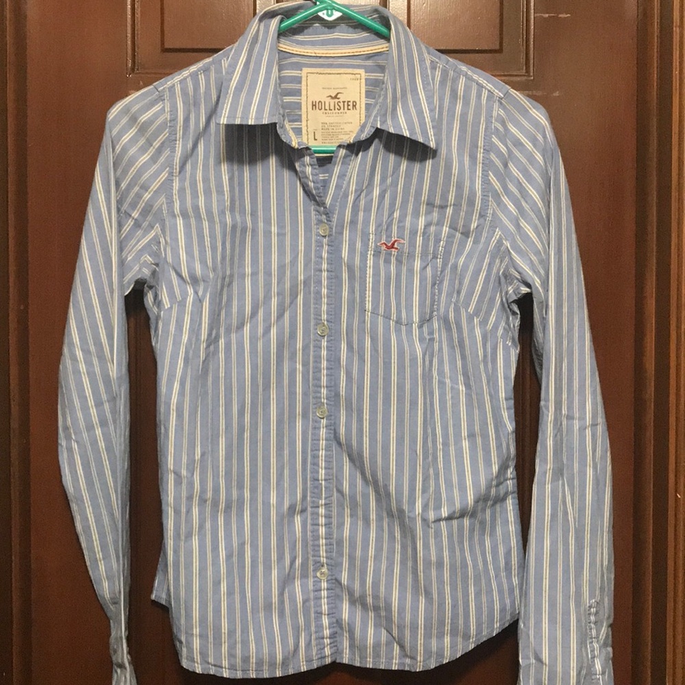 Hollister Large button down